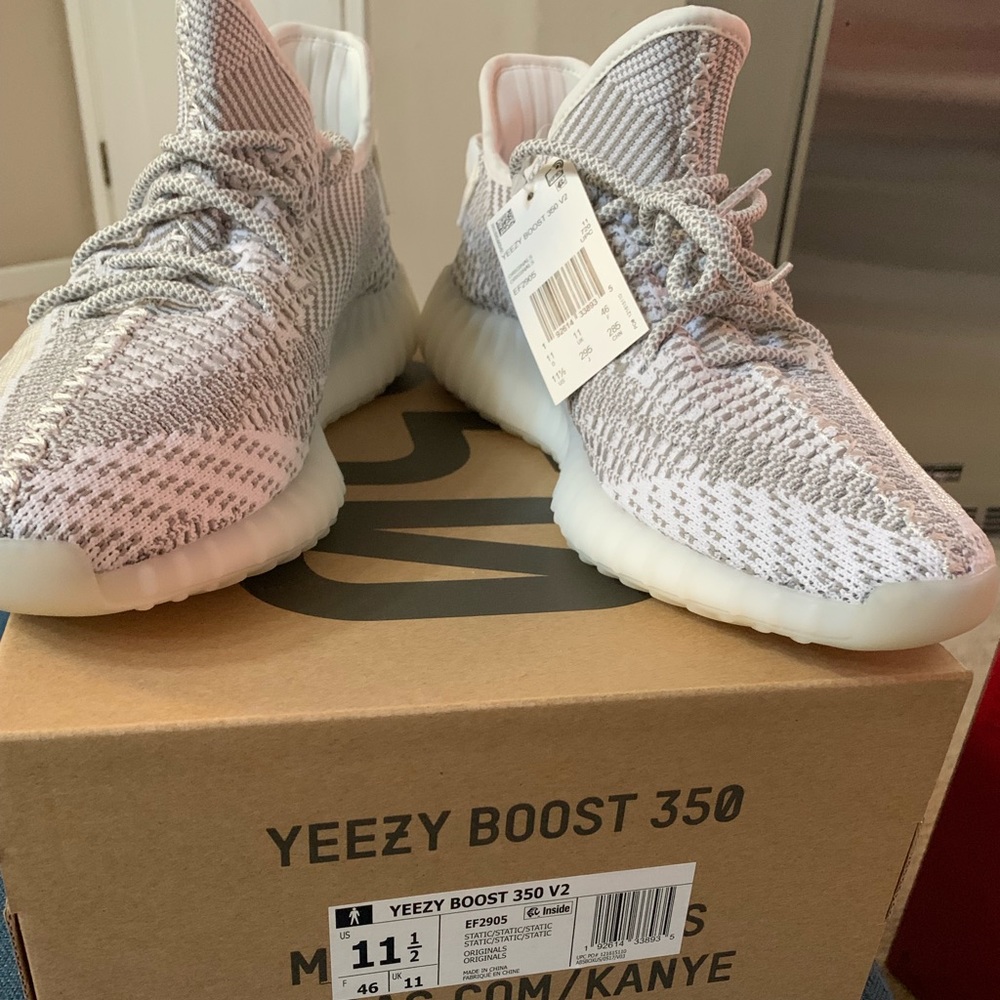 Yeezy  boost 350 V2